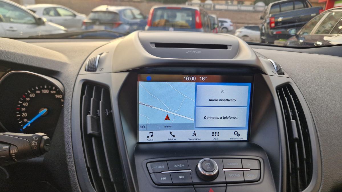 Ford Kuga 2.0 TDCI 180 CV 4WD Powershift ST-Line